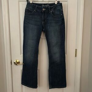 Gently worn Wrangler Boot Cut Jeans 9x30